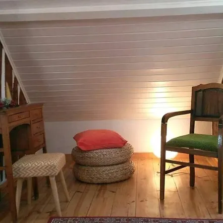 Charming Loft In Intendente ליסבון